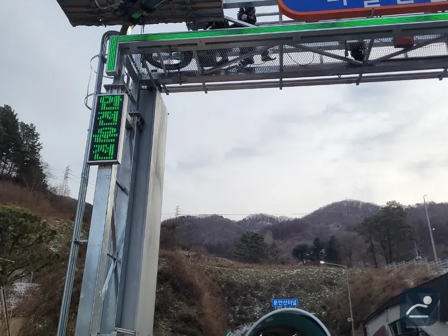 울산 스카이차 간판 설치·철거 현장